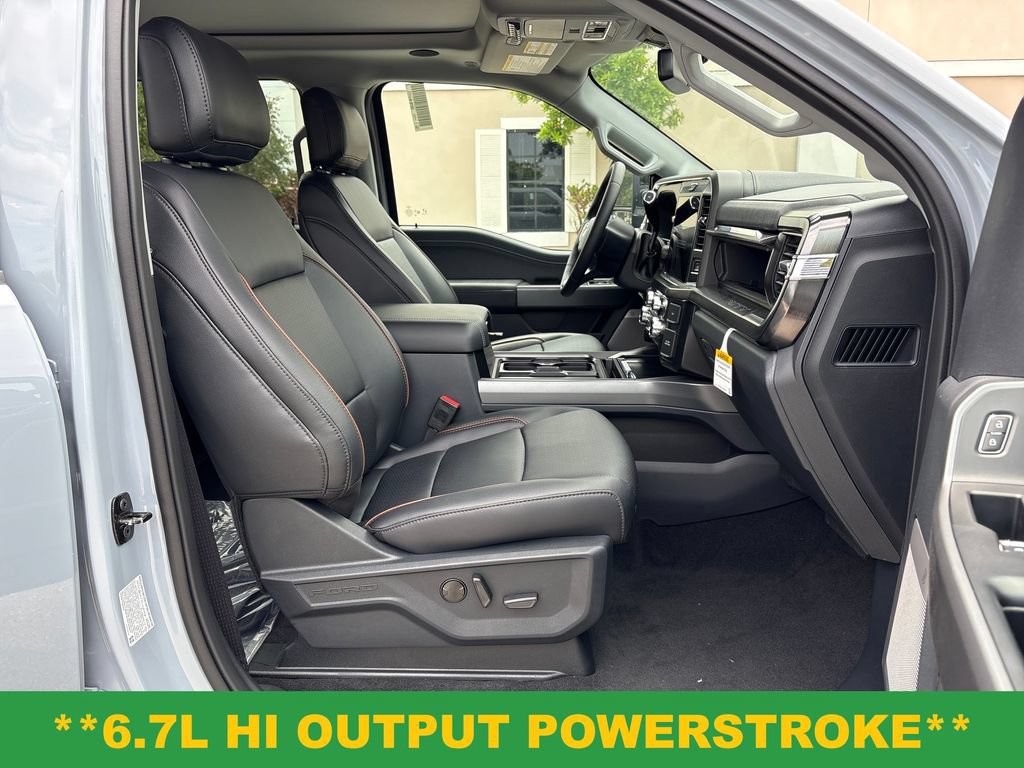 New 2026 Ford F250 Lariat w/ Black Appearance Package AWD/4WD image 5