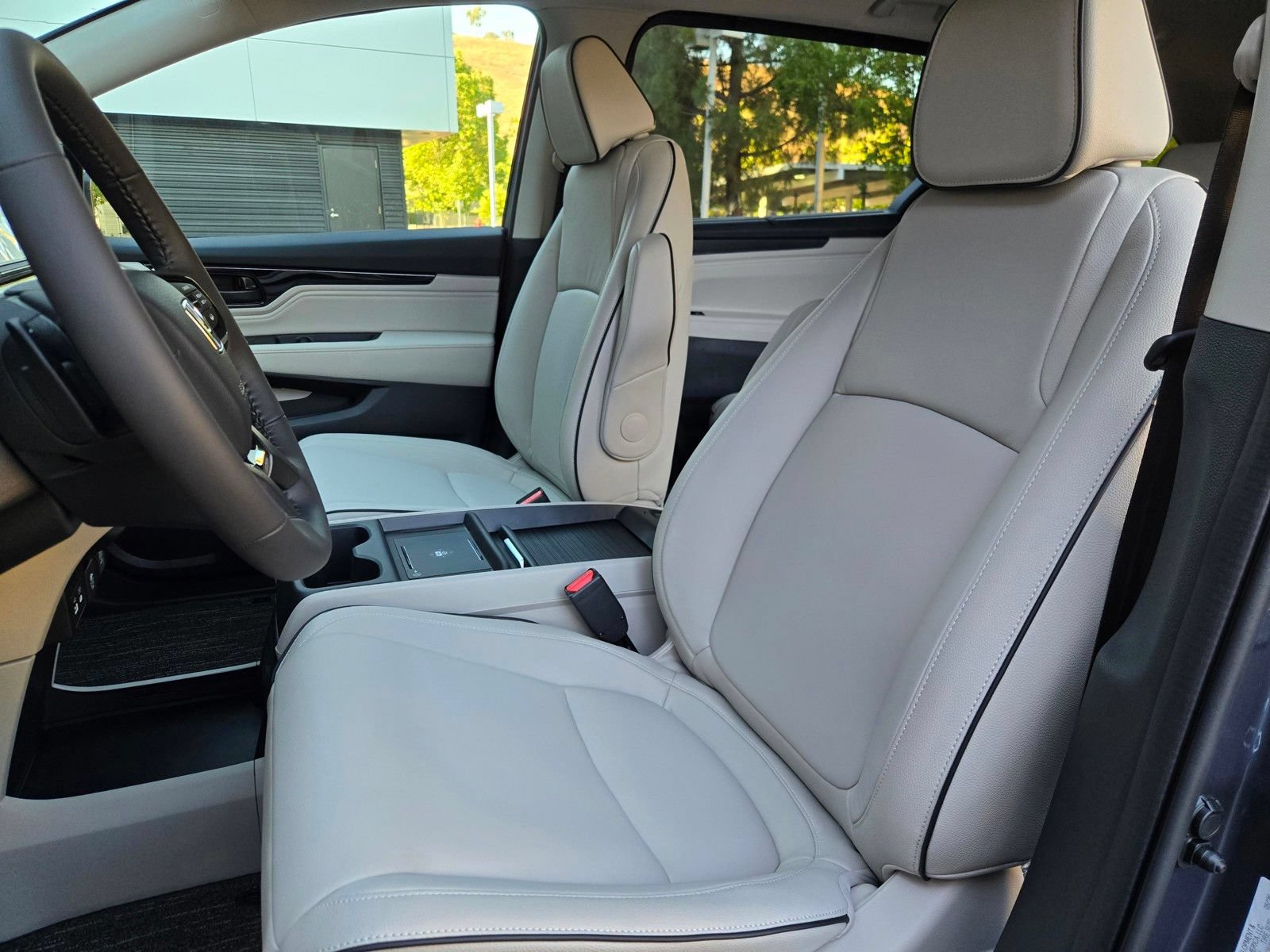 New 2026 Honda Odyssey Touring image 19