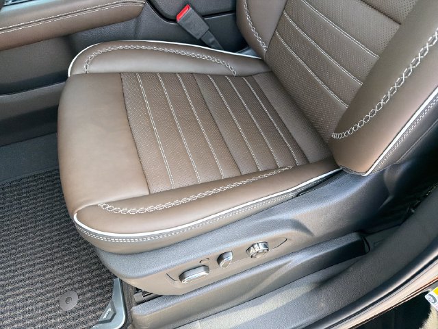New 2026 GMC Yukon XL Denali Ultimate AWD/4WD image 18