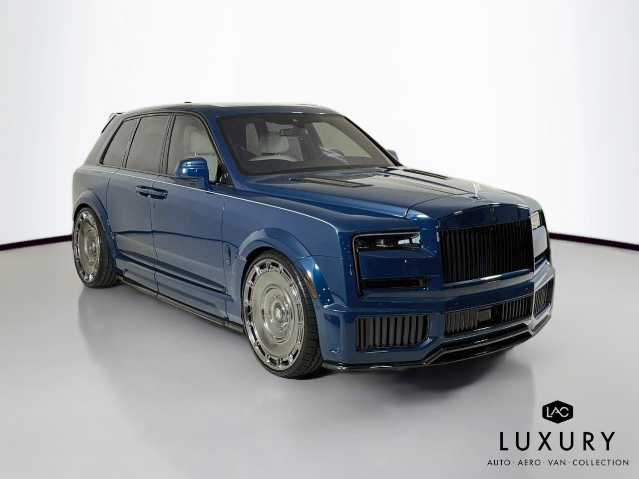 Used 2027 Rolls-Royce Cullinan AWD/4WD image 3