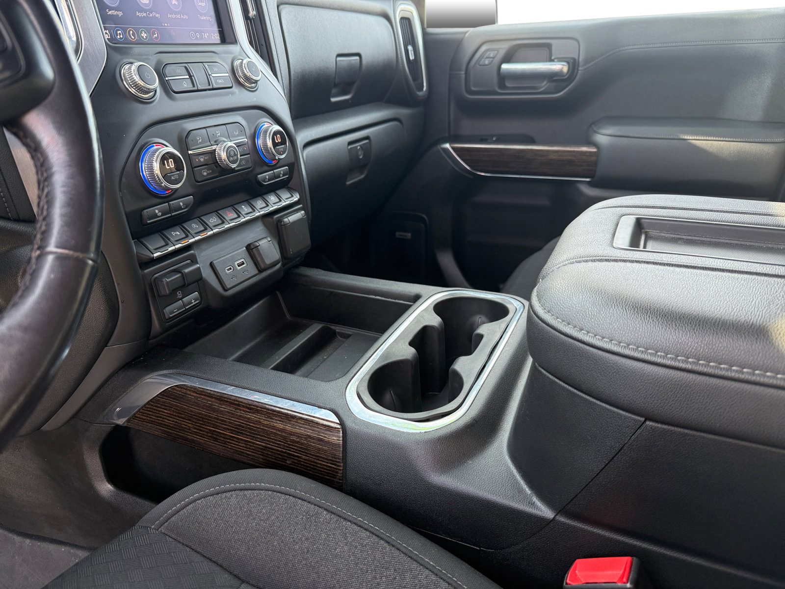 Used 2021 GMC Sierra 1500 Elevation w/ Preferred Package image 13