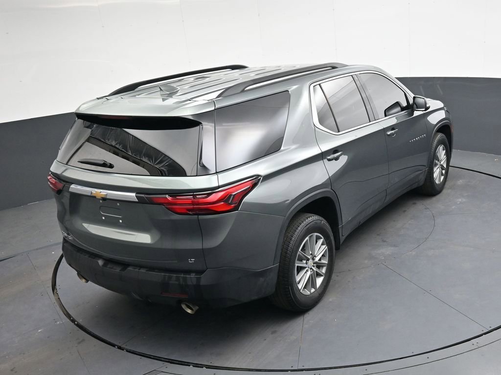 Used 2022 Chevrolet Traverse LT image 13