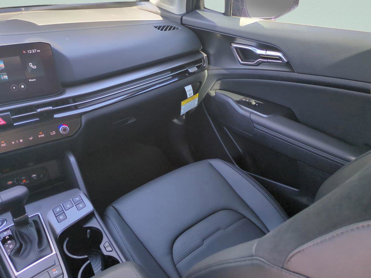 New 2026 Kia Sportage SX image 18