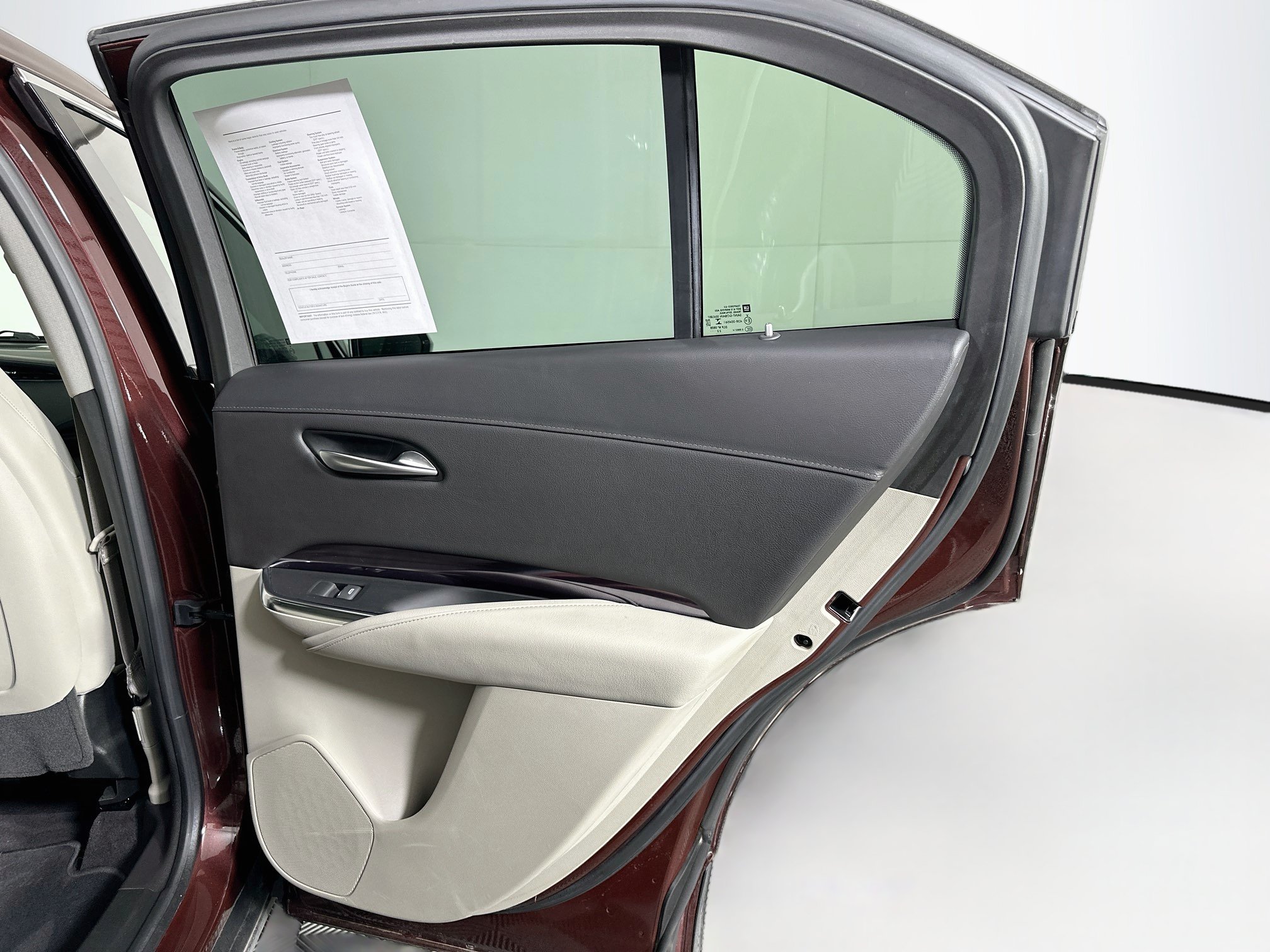 Used 2023 Cadillac XT4 Luxury FWD image 31