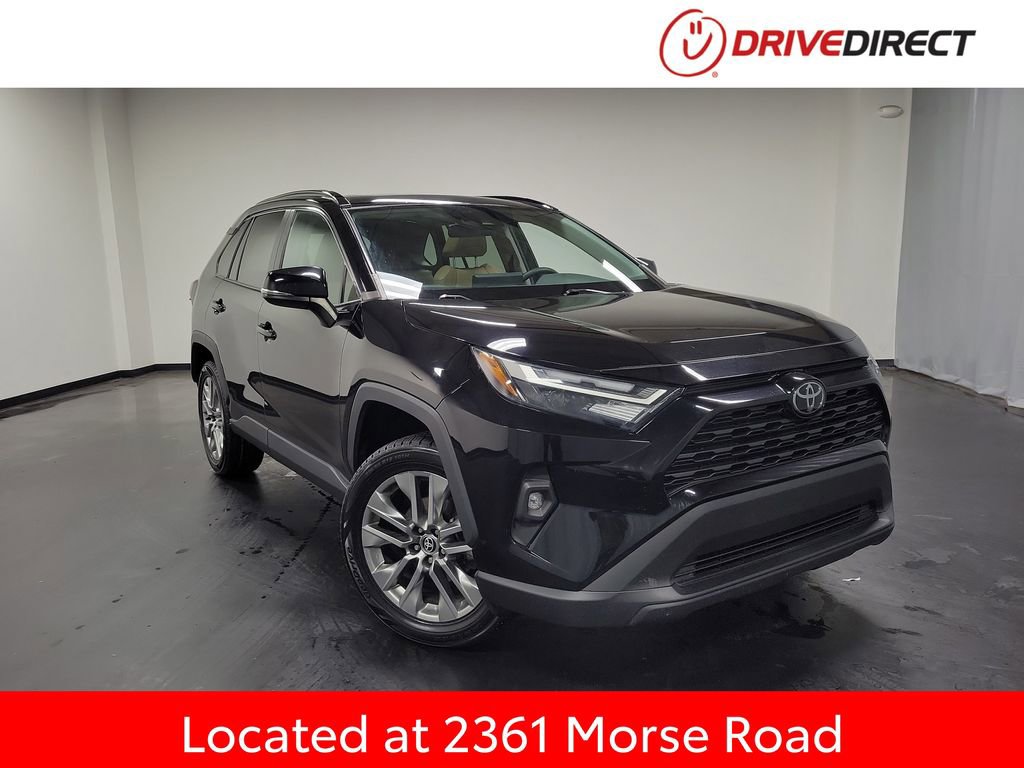 Used 2023 Toyota RAV4 XLE Premium AWD/4WD image 1