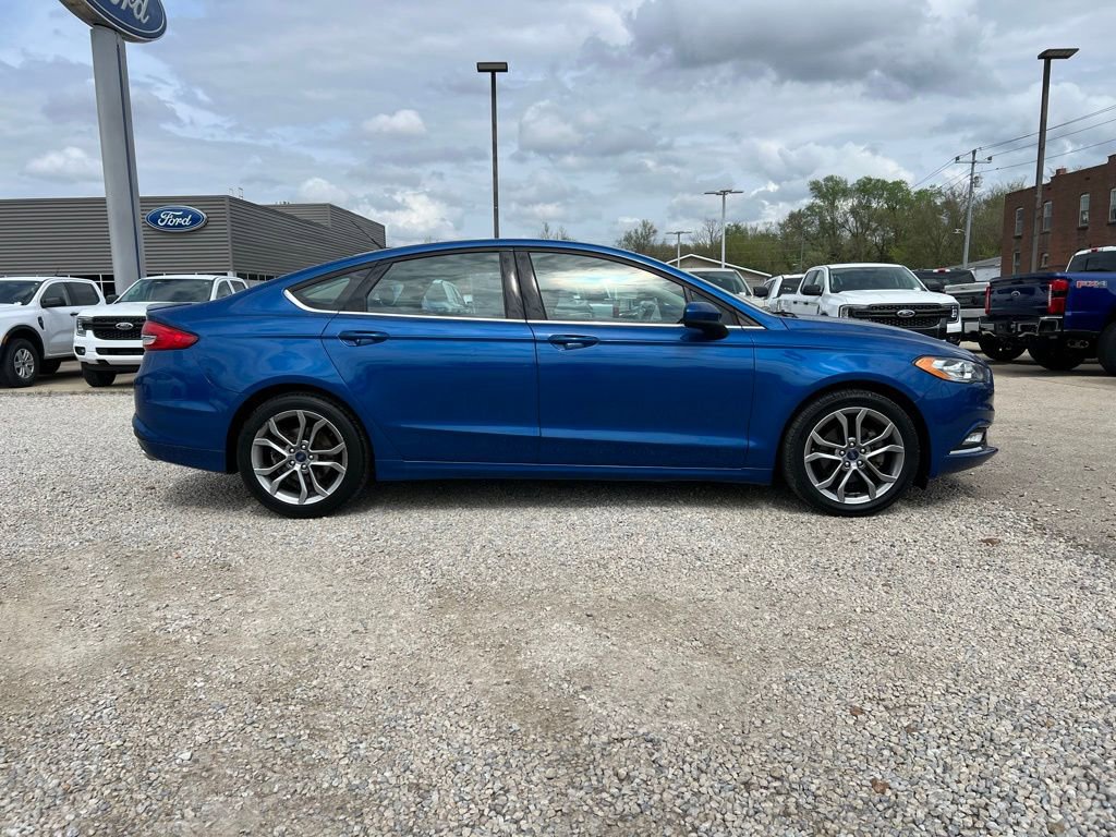 Used 2017 Ford Fusion S w/ Equipment Group 101A image 9