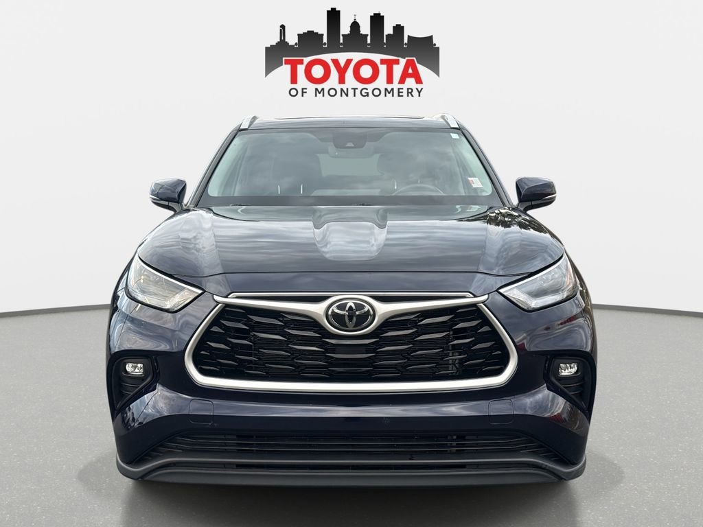 Used 2023 Toyota Highlander XLE image 10