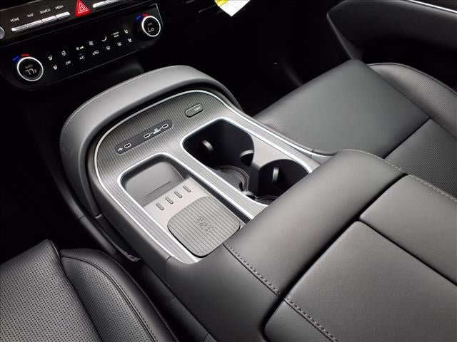 New 2026 Hyundai Palisade Calligraphy FWD image 17