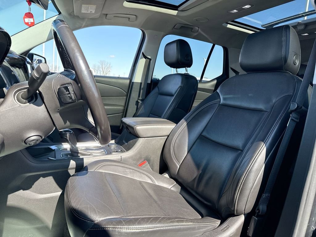 Used 2018 Chevrolet Traverse Premier w/ LPO, 'HIT The Road' Package image 11