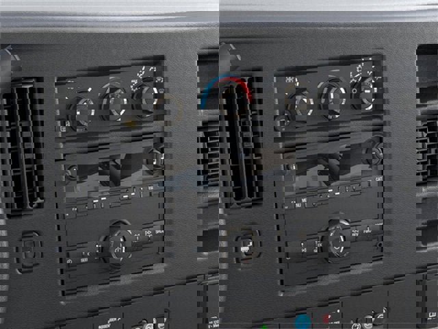 New 2024 GMC Savana 2500 w/ Driver Convenience Package image 20