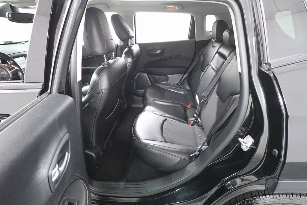 Used 2019 Jeep Compass Latitude image 22