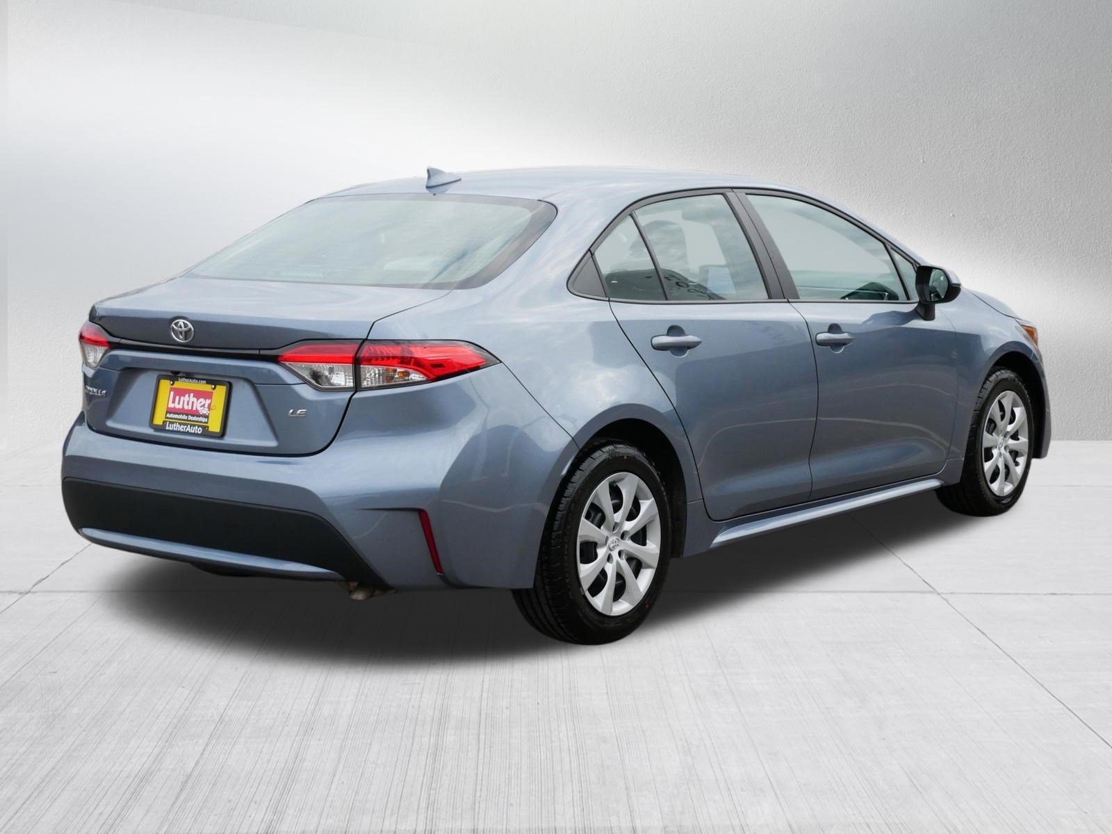 Used 2022 Toyota Corolla LE image 7