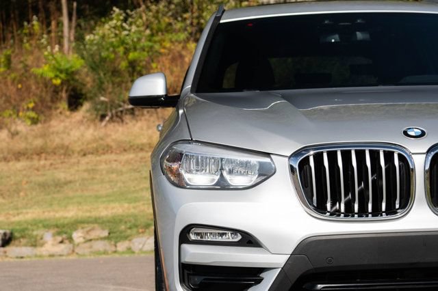 Used 2019 BMW X3 xDrive30i AWD/4WD image 3