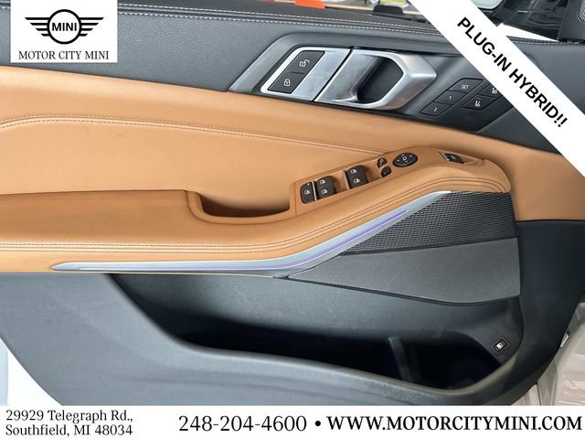 Used 2023 BMW X5 xDrive45e w/ Executive Package image 18