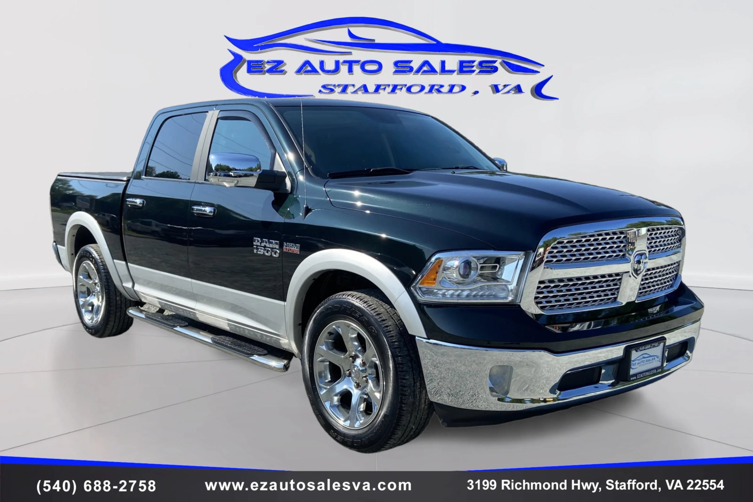 Used 2016 RAM 1500 Laramie w/ Convenience Group AWD/4WD image 3