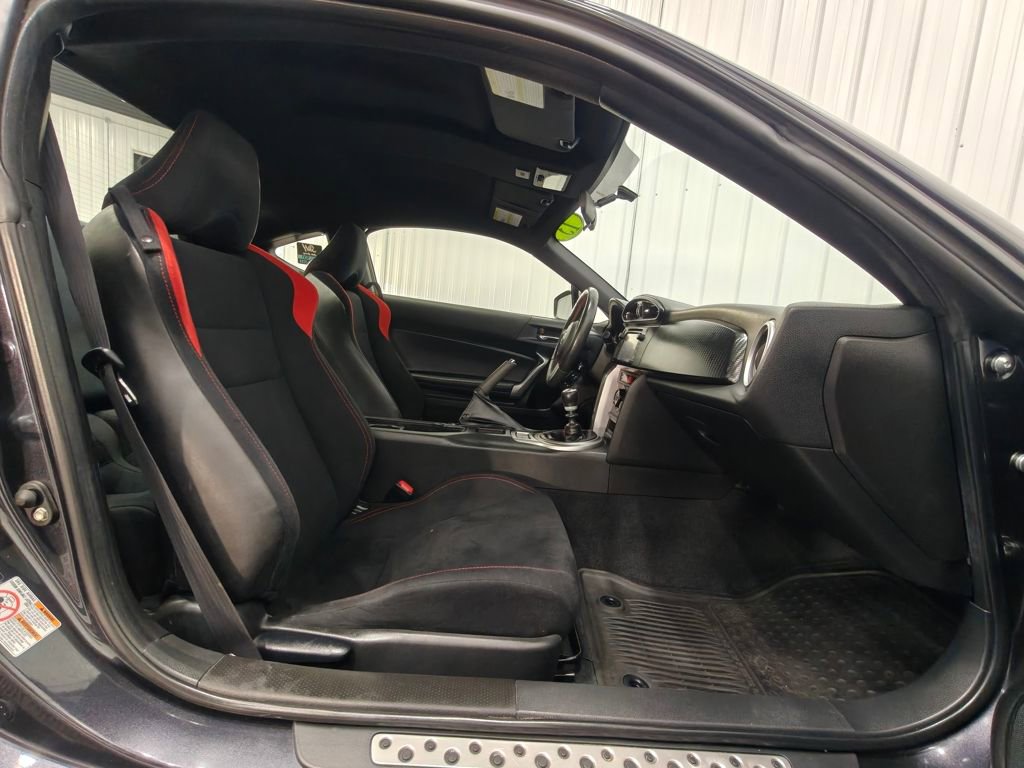 Used 2013 Scion FR-S RWD image 24