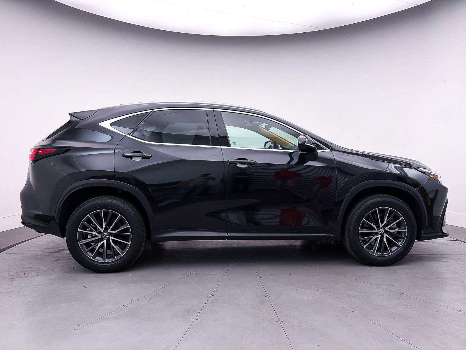 Used 2024 Lexus NX 350 AWD w/ Cold Area Package image 37