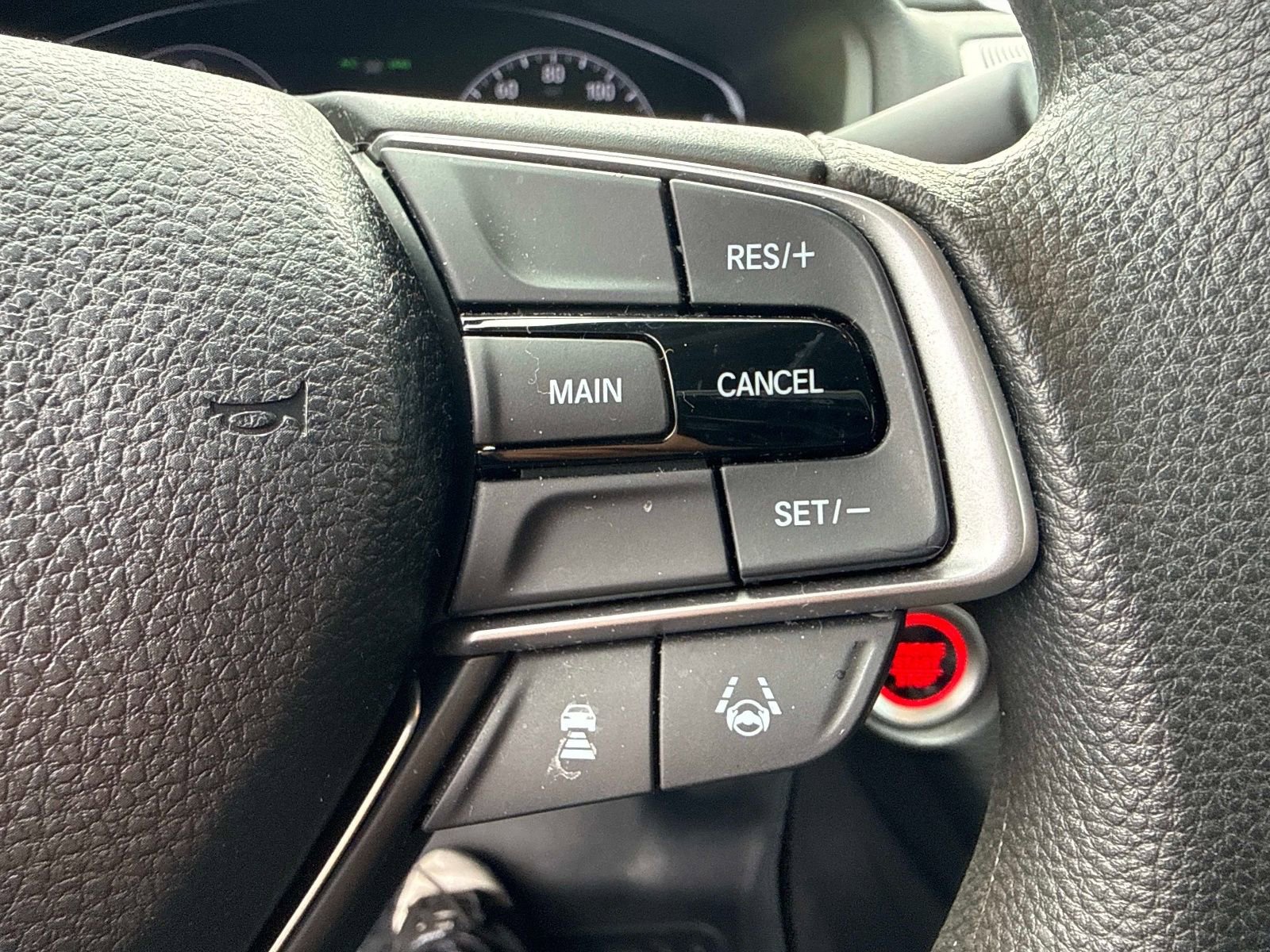 Used 2018 Honda Accord EX image 26