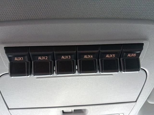 New 2026 Ford F350 XL w/ XL Chrome Package image 26