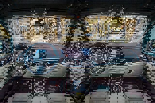 Used 2019 BMW X7 xDrive40i w/ Premium Package image 3