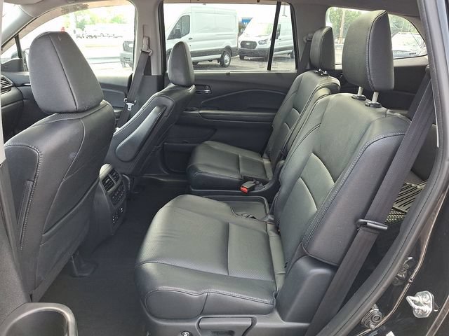 Used 2016 Honda Pilot Elite image 10