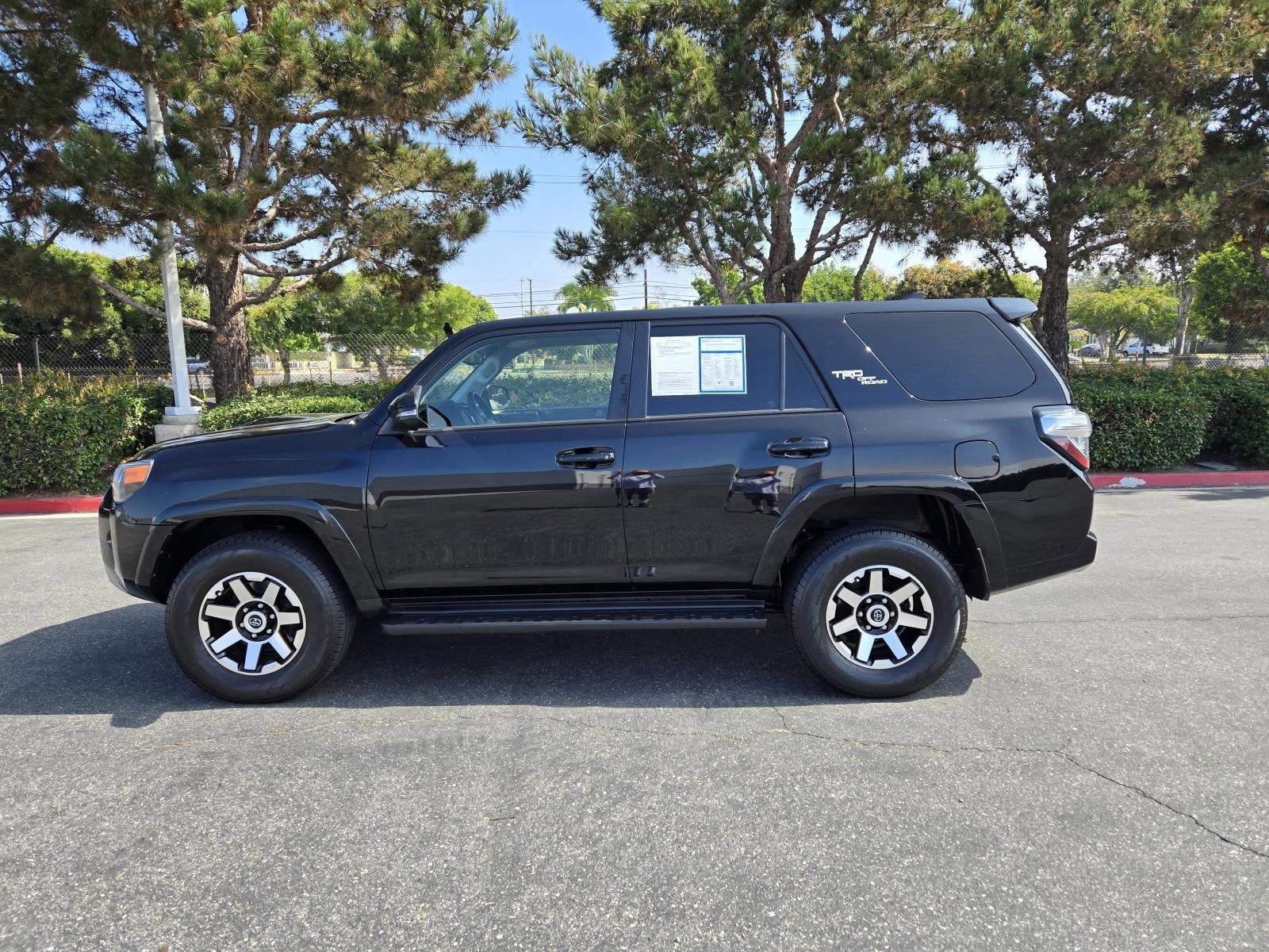 Used 2023 Toyota 4Runner TRD Off-Road Premium image 7