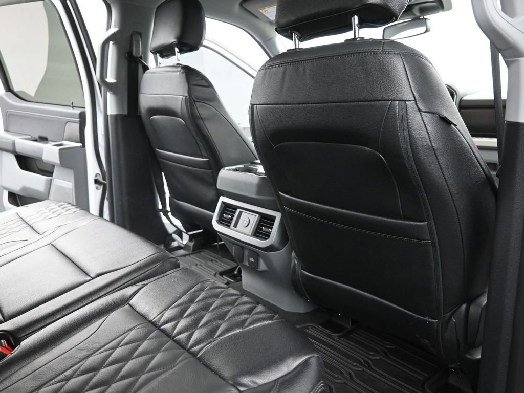 Used 2023 Ford F250 XLT w/ XLT Premium Package image 10