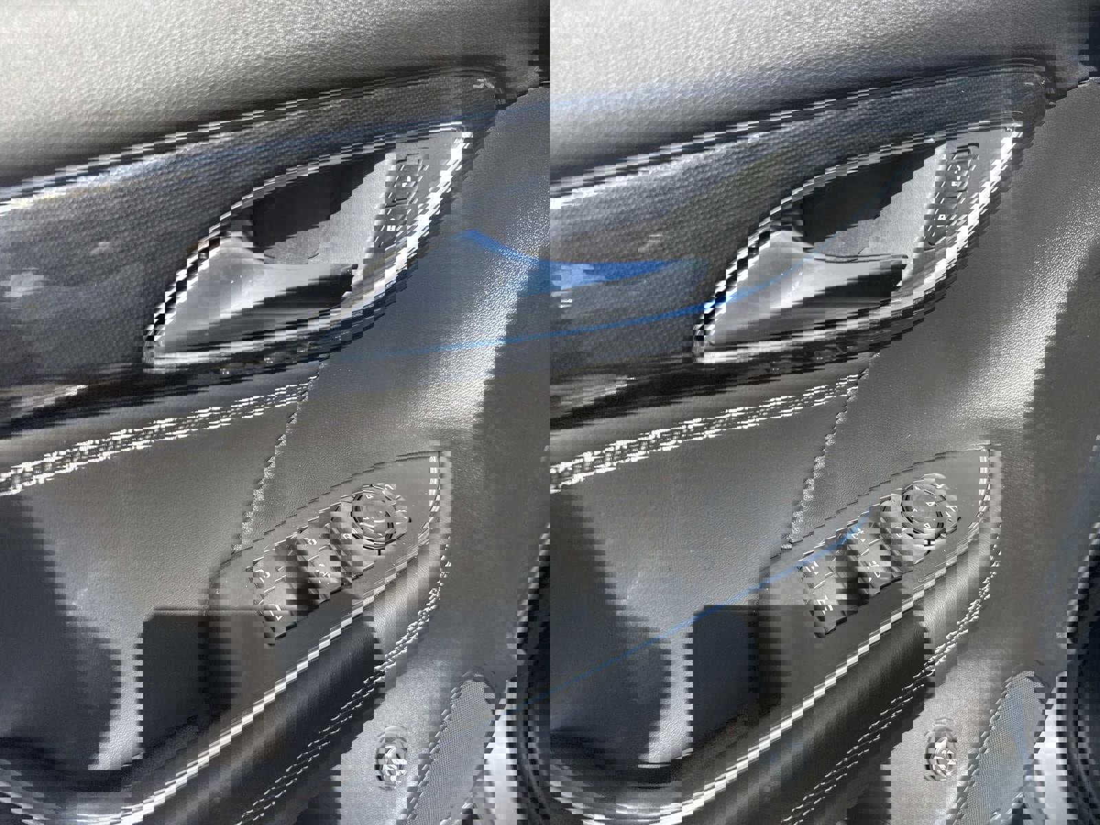 Used 2023 Buick Envision Preferred w/ Sport Touring Package image 9