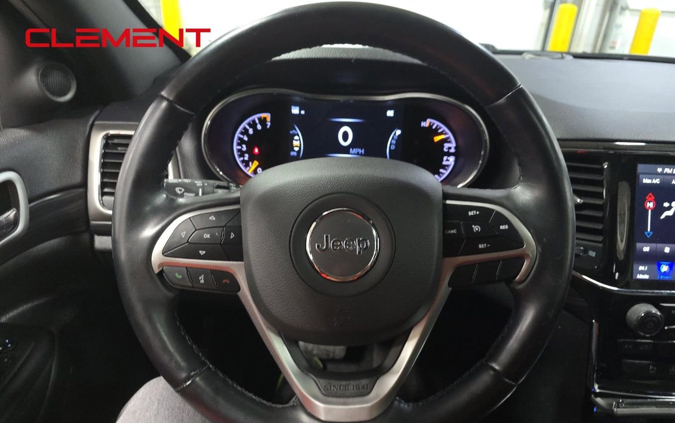 Used 2022 Jeep Grand Cherokee Laredo X image 14