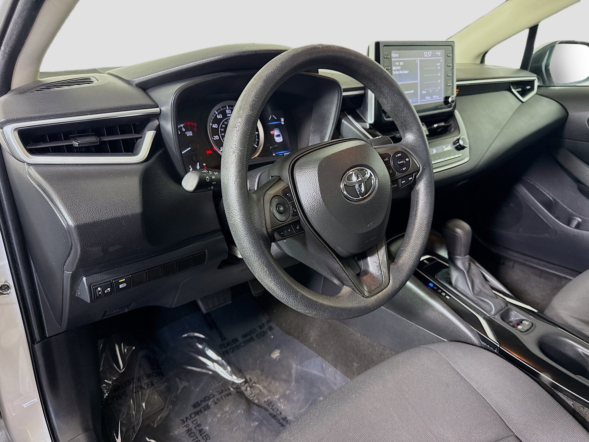 Used 2021 Toyota Corolla LE FWD image 22