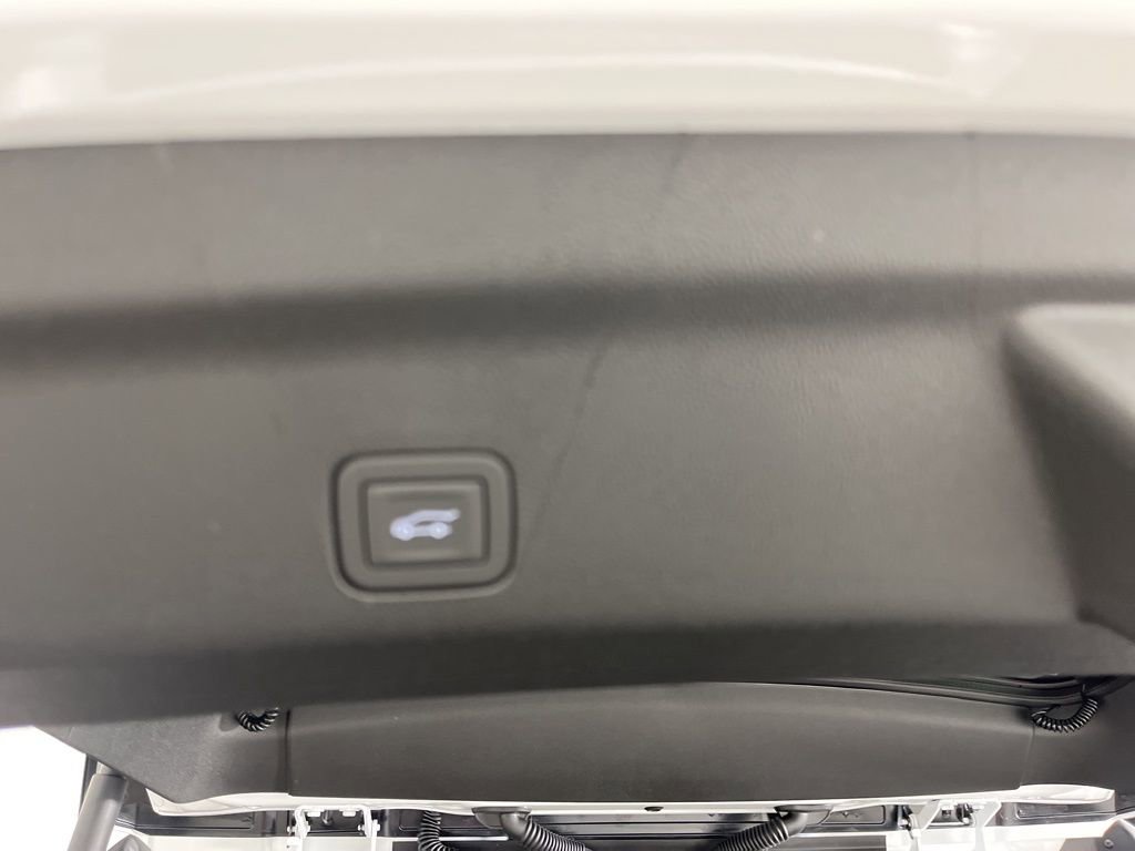 New 2026 Chevrolet Tahoe LT w/ Comfort Package image 19
