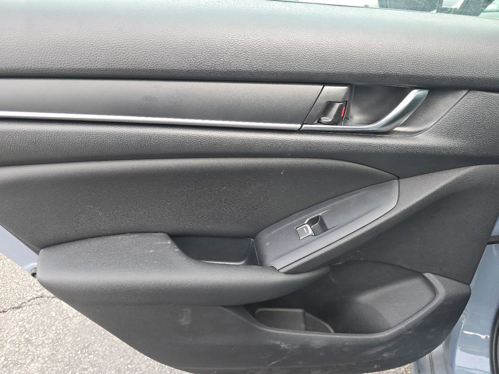 Used 2022 Honda Accord Sport image 23
