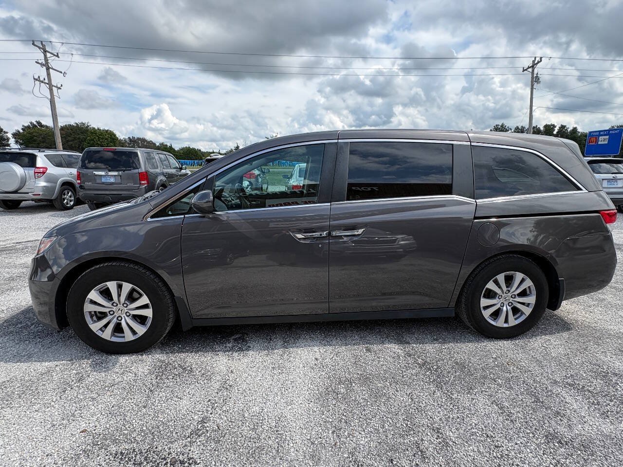 Used 2016 Honda Odyssey SE image 19