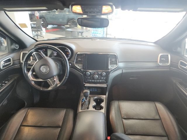 Certified 2021 Jeep Grand Cherokee Limited w/ Luxury Group II AWD/4WD image 18