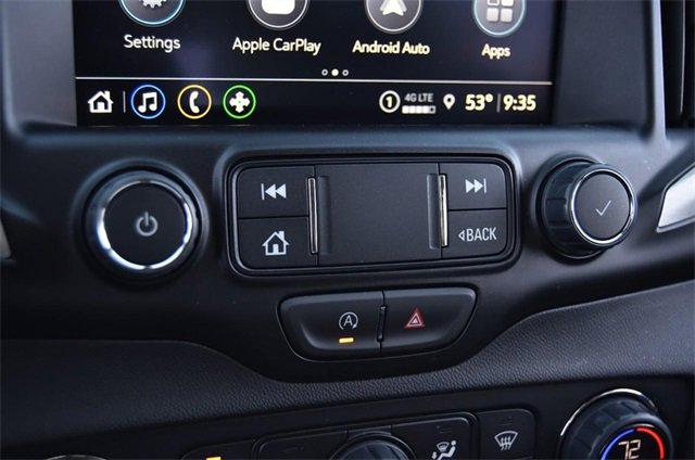 Used 2024 GMC Terrain SLT image 15