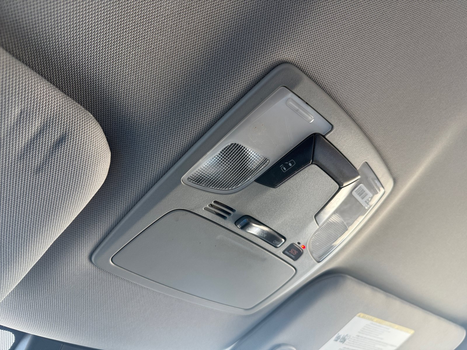 Used 2019 Toyota Sienna LE FWD image 17