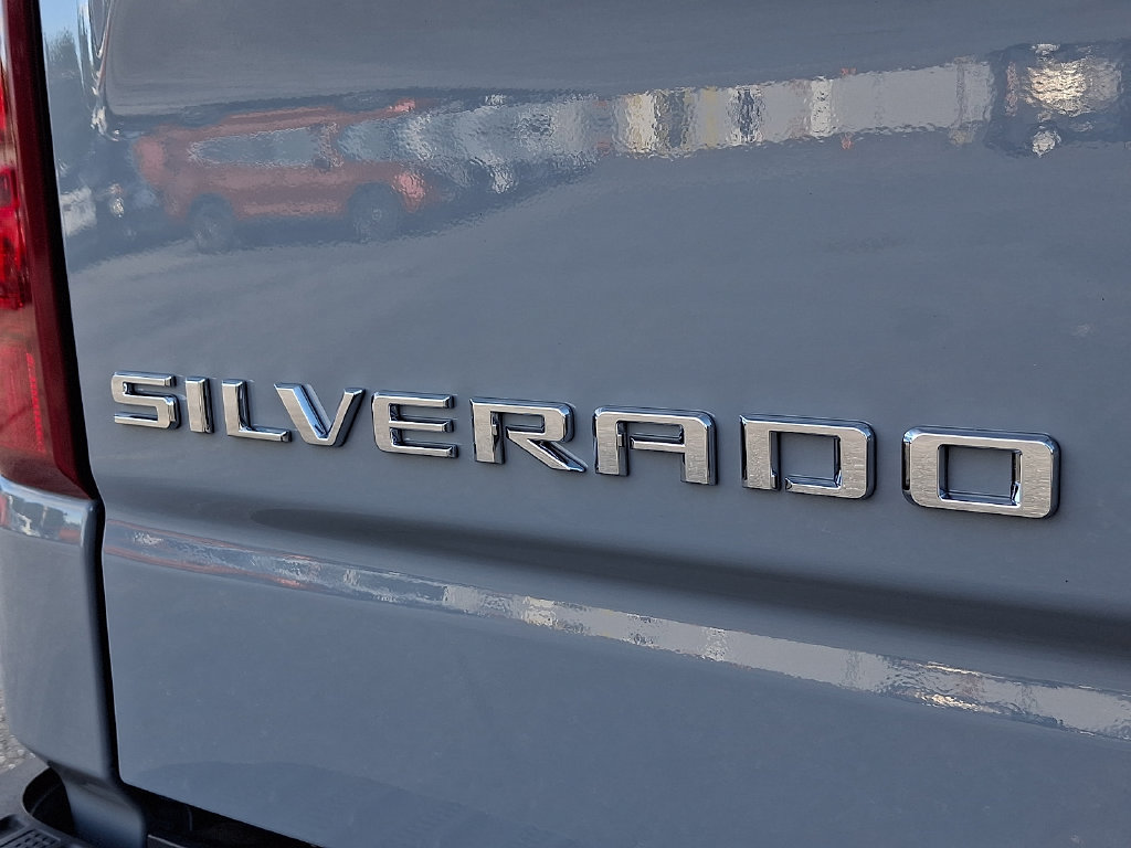 Used 2025 Chevrolet Silverado 1500 Custom AWD/4WD image 28