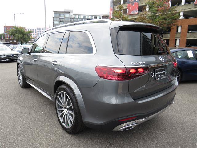 Used 2025 Mercedes-Benz GLS 450 4MATIC image 2