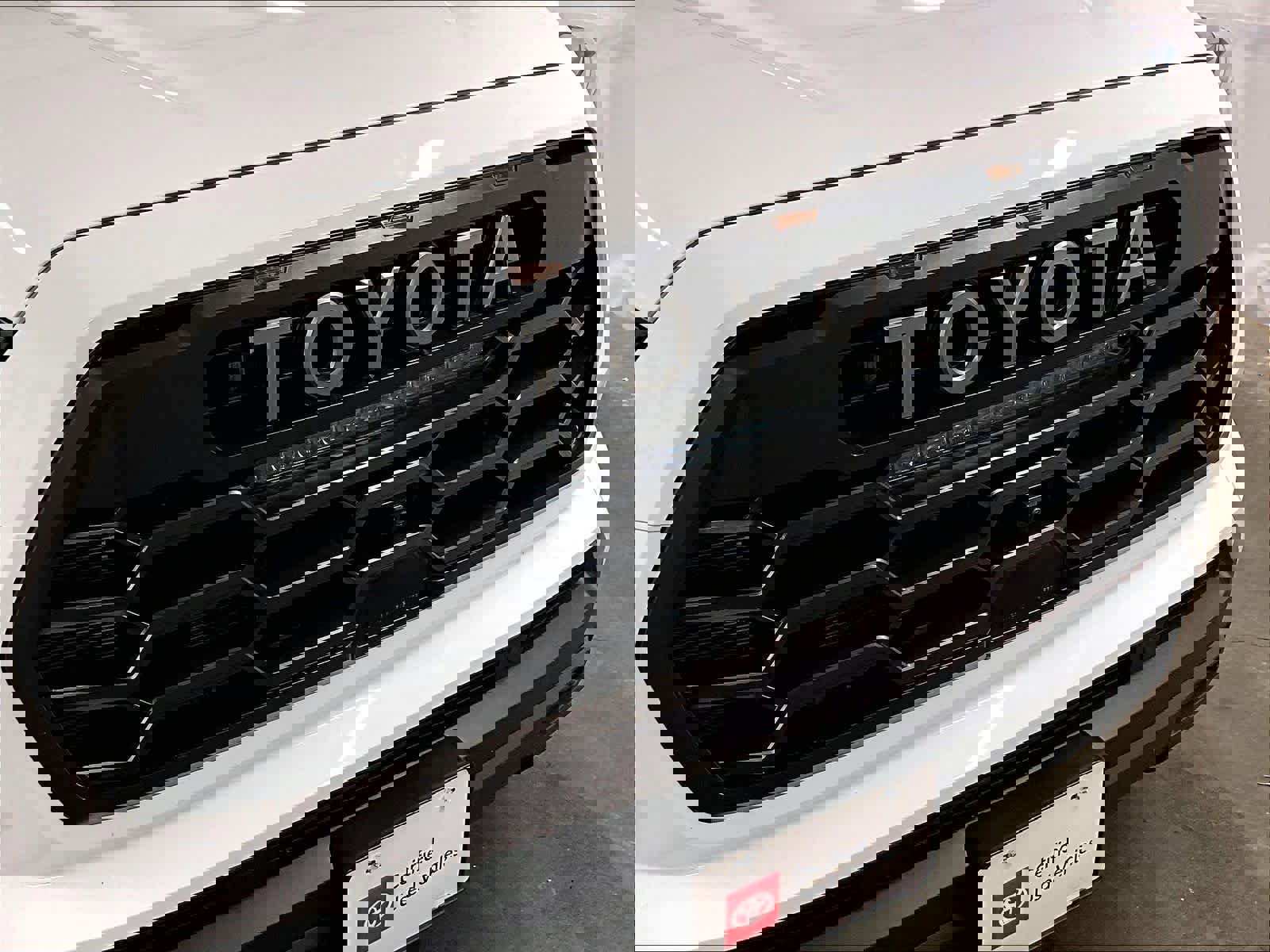 Certified 2025 Toyota Sequoia TRD Pro AWD/4WD image 33