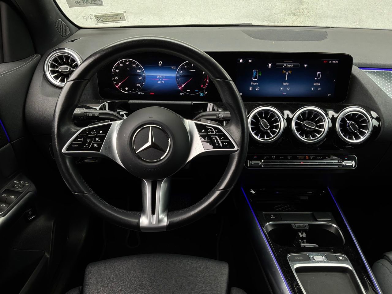 Used 2025 Mercedes-Benz GLA 250 image 15