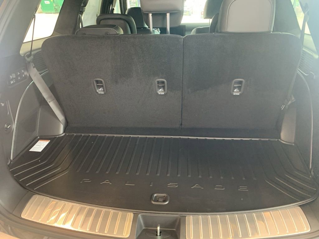 New 2026 Hyundai Palisade Calligraphy AWD/4WD image 16