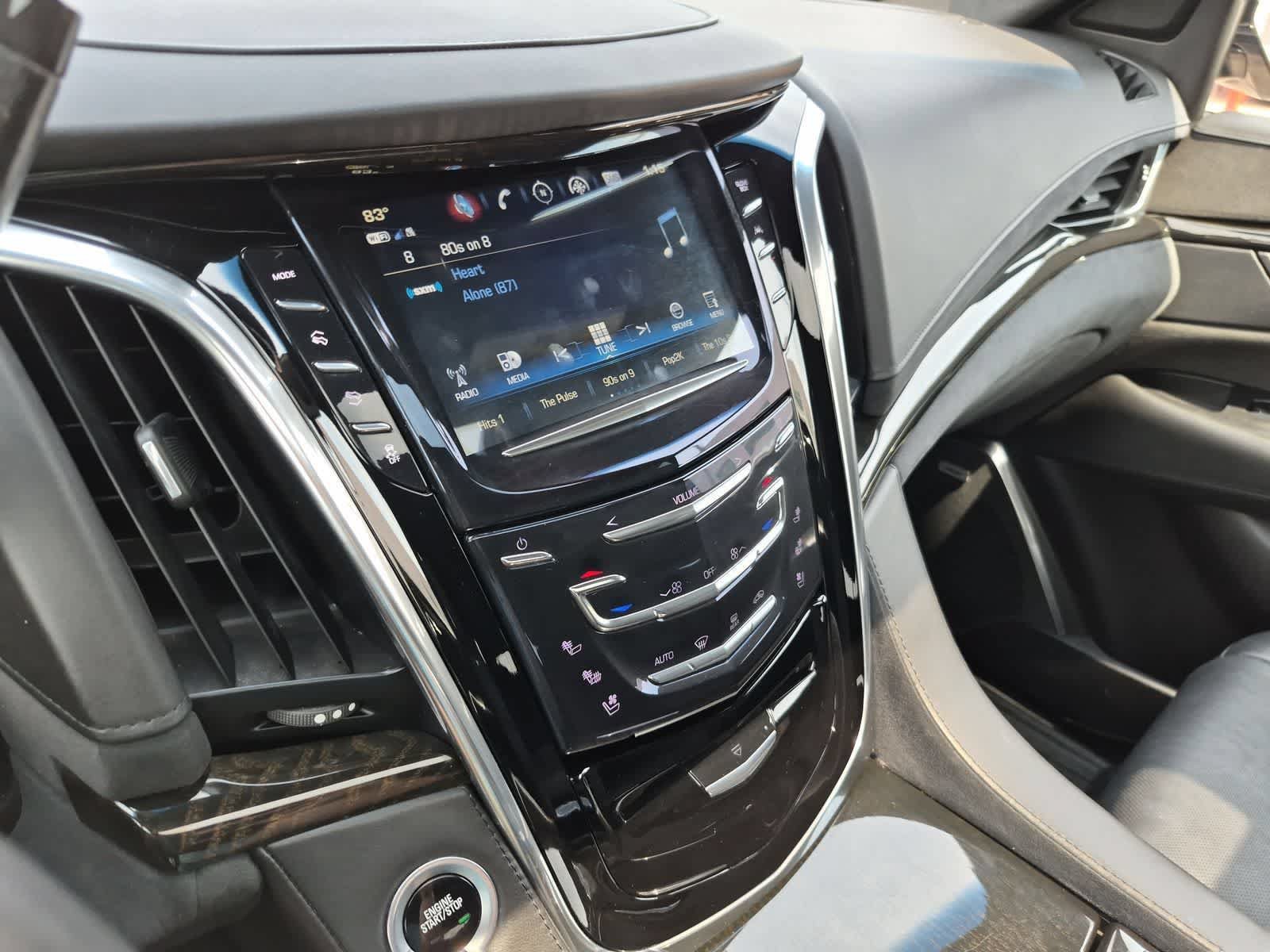Used 2018 Cadillac Escalade Platinum AWD/4WD image 29