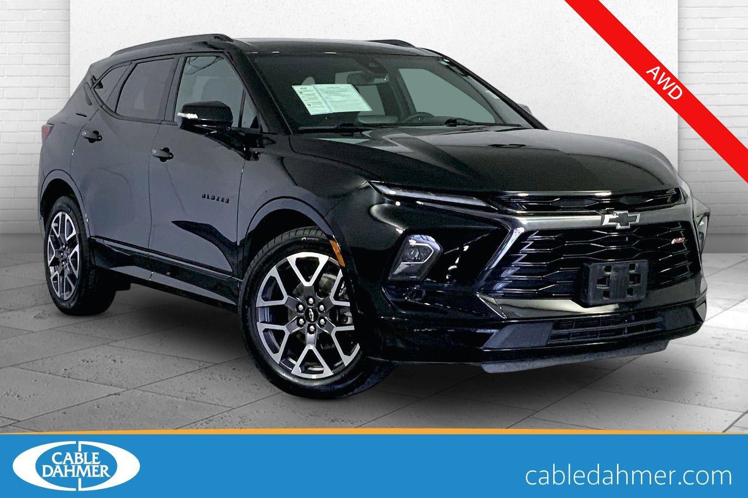 Used 2025 Chevrolet Blazer RS image 1