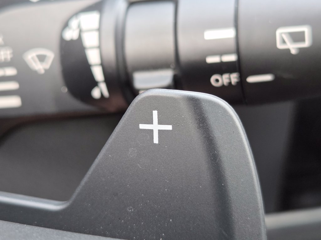 Used 2023 Nissan Rogue SV AWD/4WD image 10