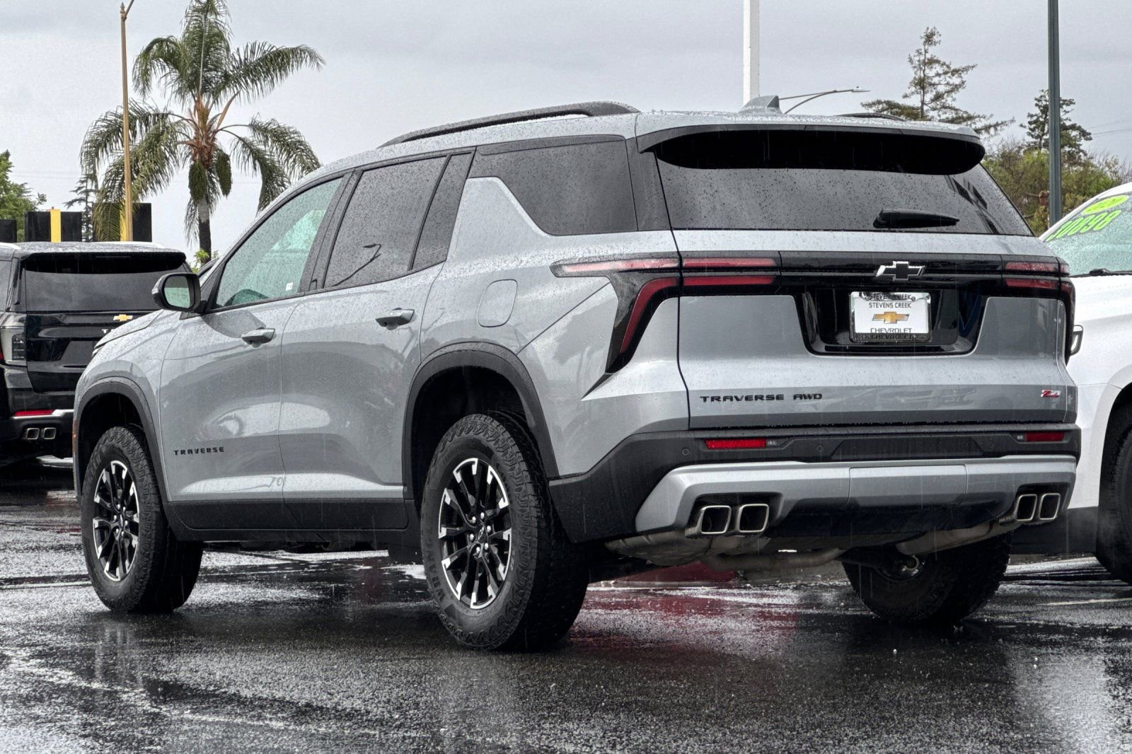 Used 2025 Chevrolet Traverse Z71 AWD/4WD image 7