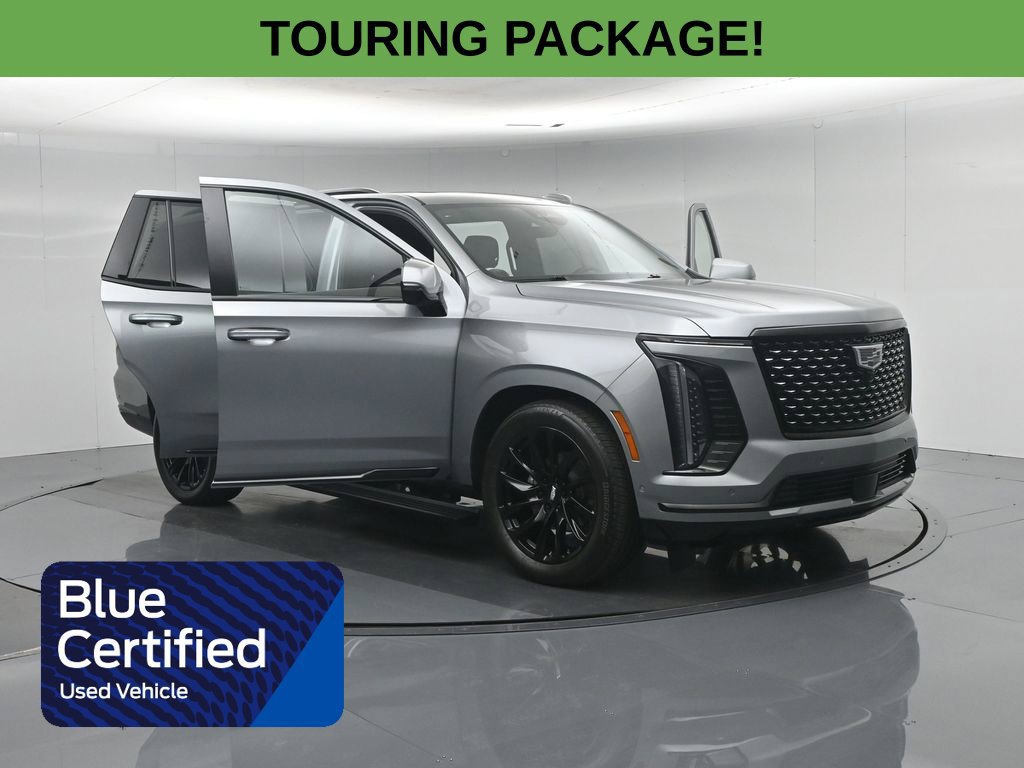 Used 2025 Cadillac Escalade Premium Luxury w/ Touring Package AWD/4WD image 36