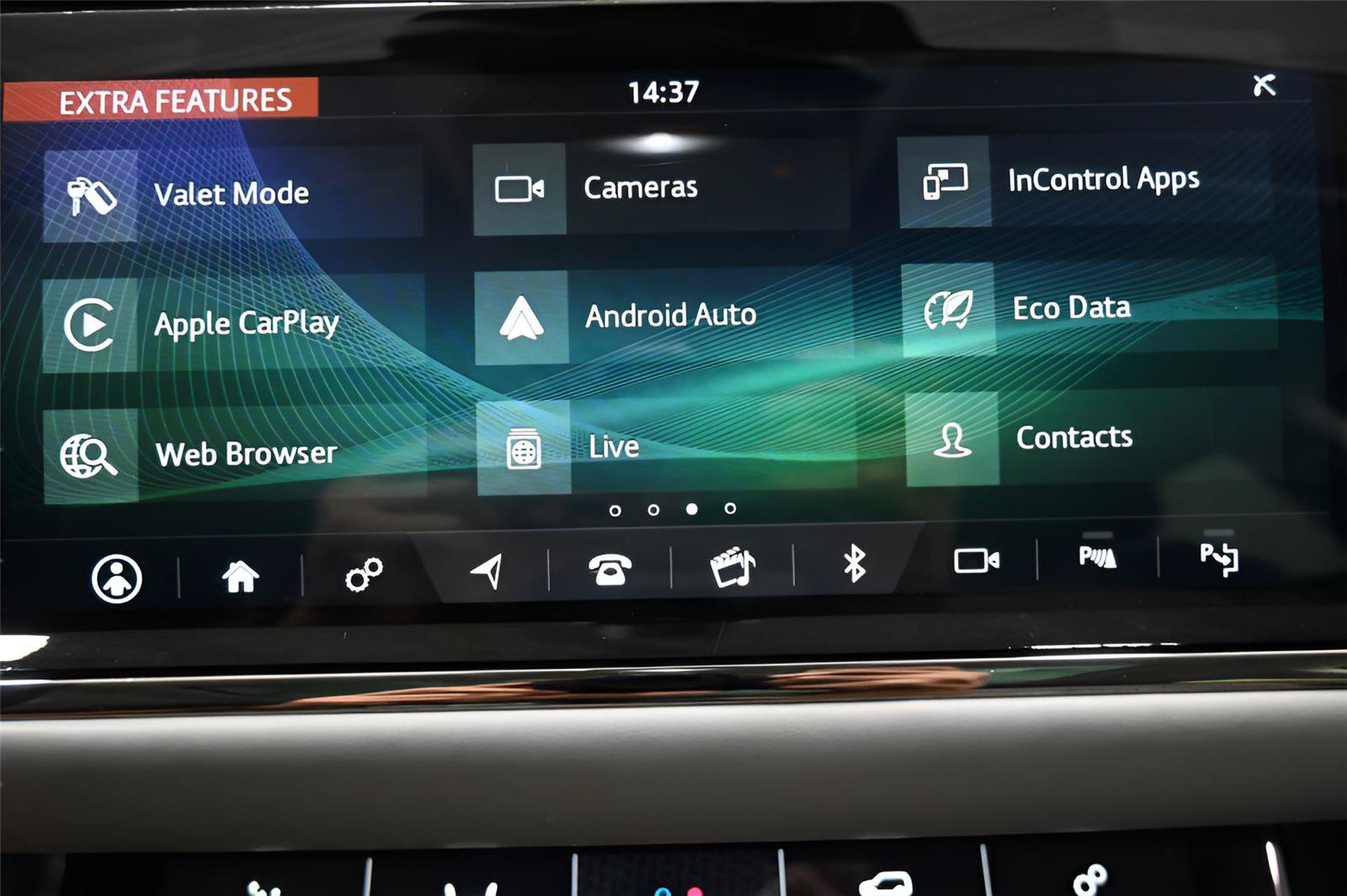 Used 2020 Land Rover Range Rover Evoque R-Dynamic HSE AWD/4WD image 27