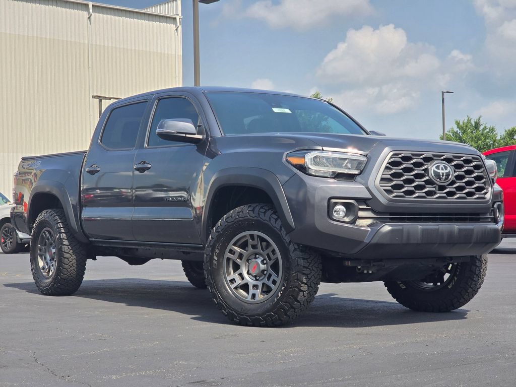 Used 2021 Toyota Tacoma TRD Off-Road w/ TRD Premium Off Road Package AWD/4WD image 1