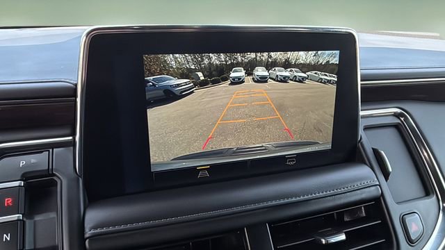 Used 2024 Chevrolet Suburban LT RWD image 26