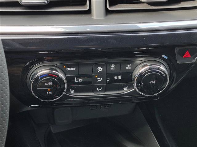 New 2026 Chevrolet Trax RS w/ Sunroof Package FWD image 13